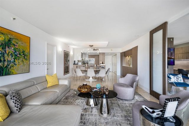 20225 NE 34th Ct 1119, Aventura, FL 33180