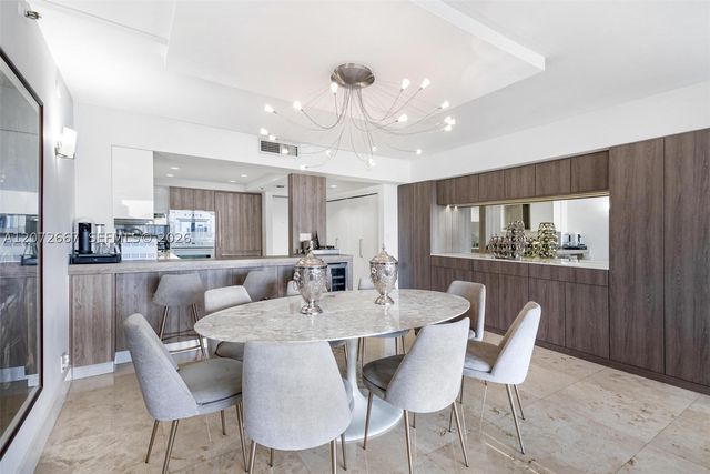 20225 NE 34th Ct 1119, Aventura, FL 33180