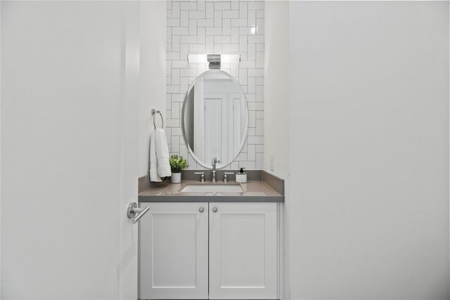 1206 Prince Street, Houston, TX 77008