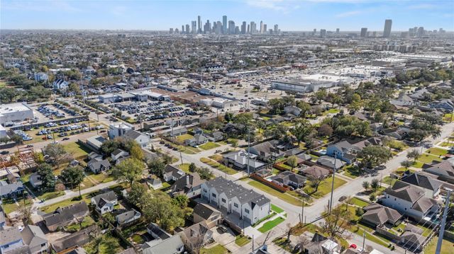 1206 Prince Street, Houston, TX 77008