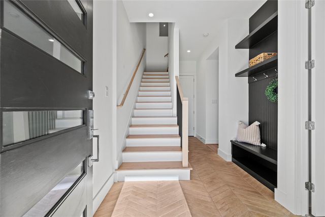 1206 Prince Street, Houston, TX 77008