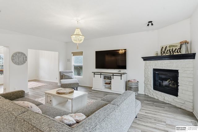 15937 Grebe Street, Bennington, NE 68007