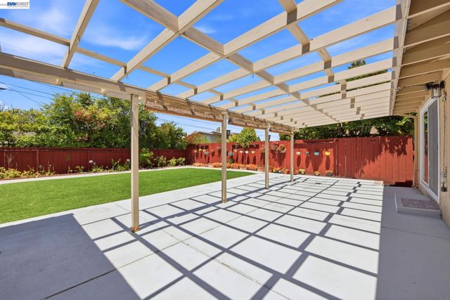 42447 Paseo Padre Pkwy, Fremont, CA 94539
