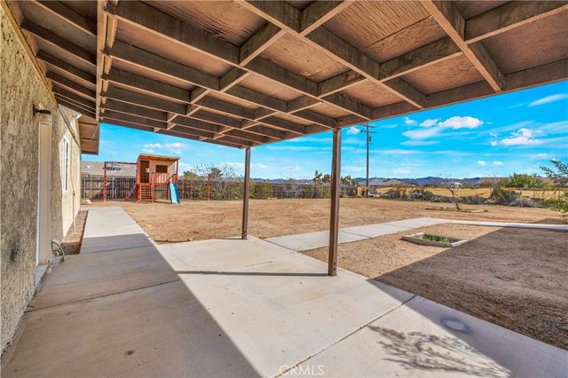 58331 Caliente Street, Yucca Valley, CA 92284