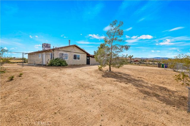 58331 Caliente Street, Yucca Valley, CA 92284