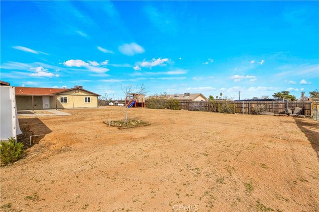 58331 Caliente Street, Yucca Valley, CA 92284