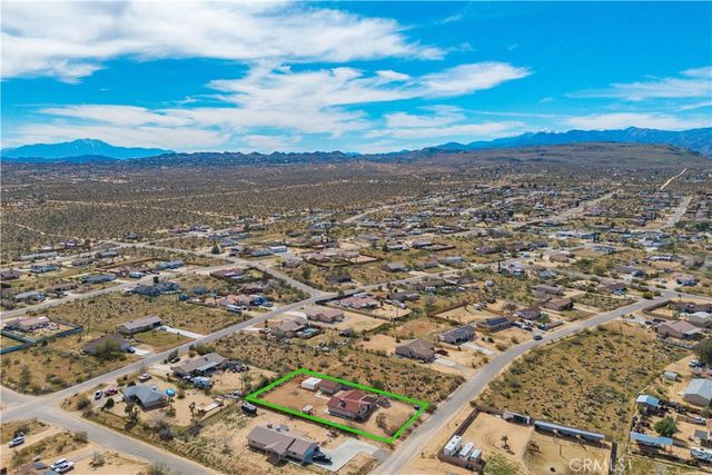 58331 Caliente Street, Yucca Valley, CA 92284