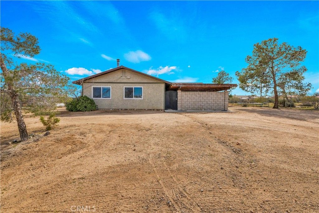 58331 Caliente Street, Yucca Valley, CA 92284