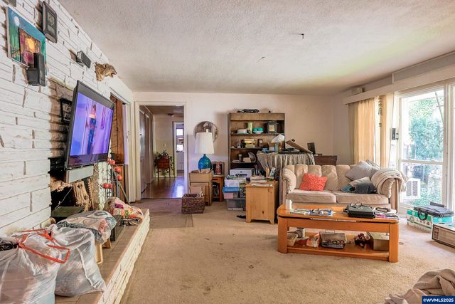 32763 Berlin Rd, Lebanon, OR 97355