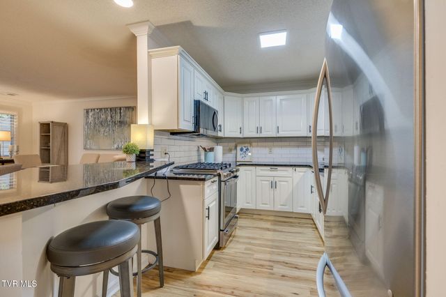 617 Franklin Square Court B, Johnson City, TN 37604