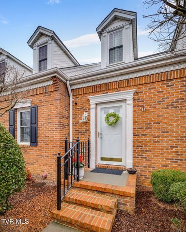 617 Franklin Square Court B, Johnson City, TN 37604