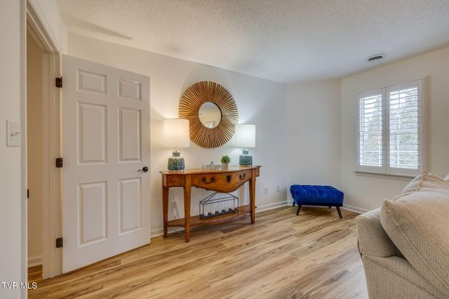 617 Franklin Square Court B, Johnson City, TN 37604