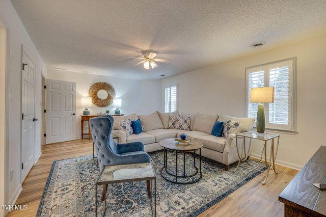 617 Franklin Square Court B, Johnson City, TN 37604