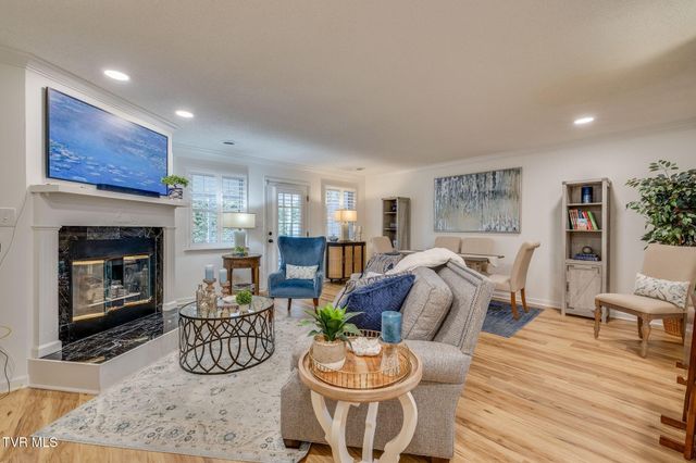 617 Franklin Square Court B, Johnson City, TN 37604