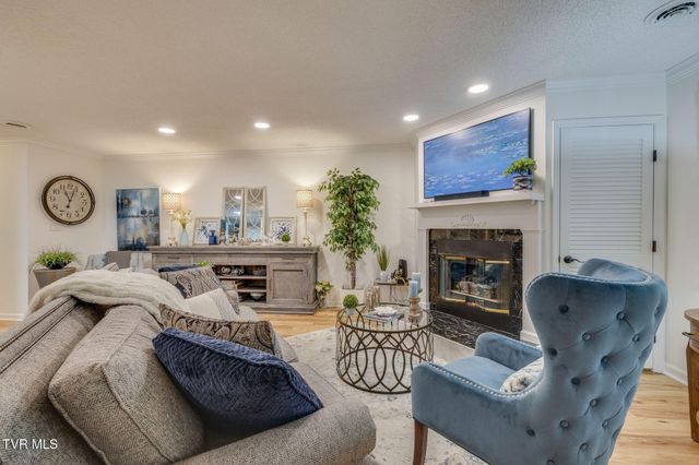 617 Franklin Square Court B, Johnson City, TN 37604