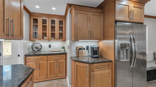 9326 EDISON ROAD, Lithia, FL 33547