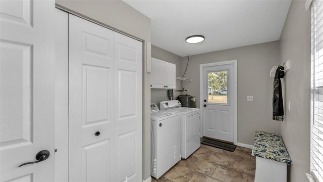 9326 EDISON ROAD, Lithia, FL 33547