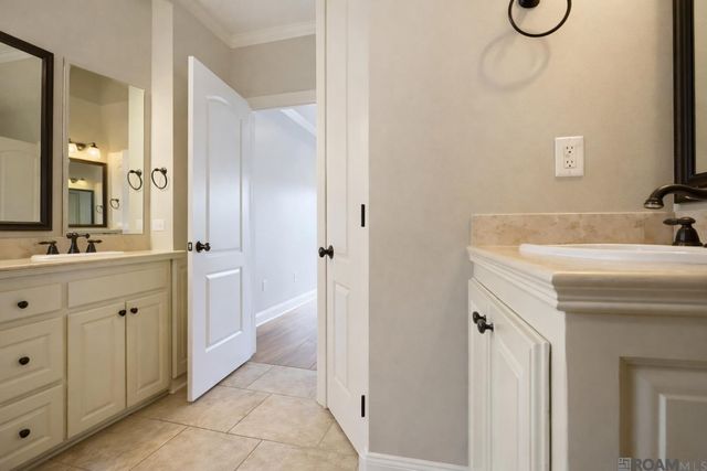 15454 Summer Trace Dr, Prairieville, LA 70769