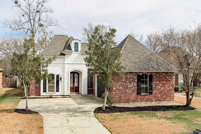 15454 Summer Trace Dr, Prairieville, LA 70769