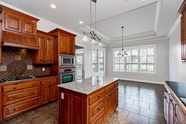 15454 Summer Trace Dr, Prairieville, LA 70769