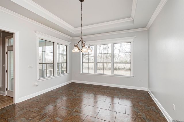 15454 Summer Trace Dr, Prairieville, LA 70769