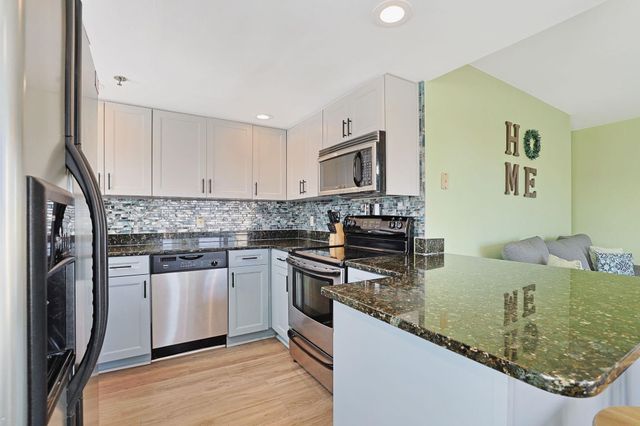 4314 S Ocean Blvd Apt D1, North Myrtle Beach, SC 29582