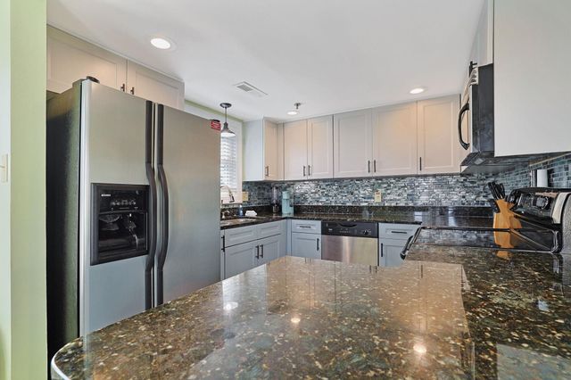 4314 S Ocean Blvd Apt D1, North Myrtle Beach, SC 29582