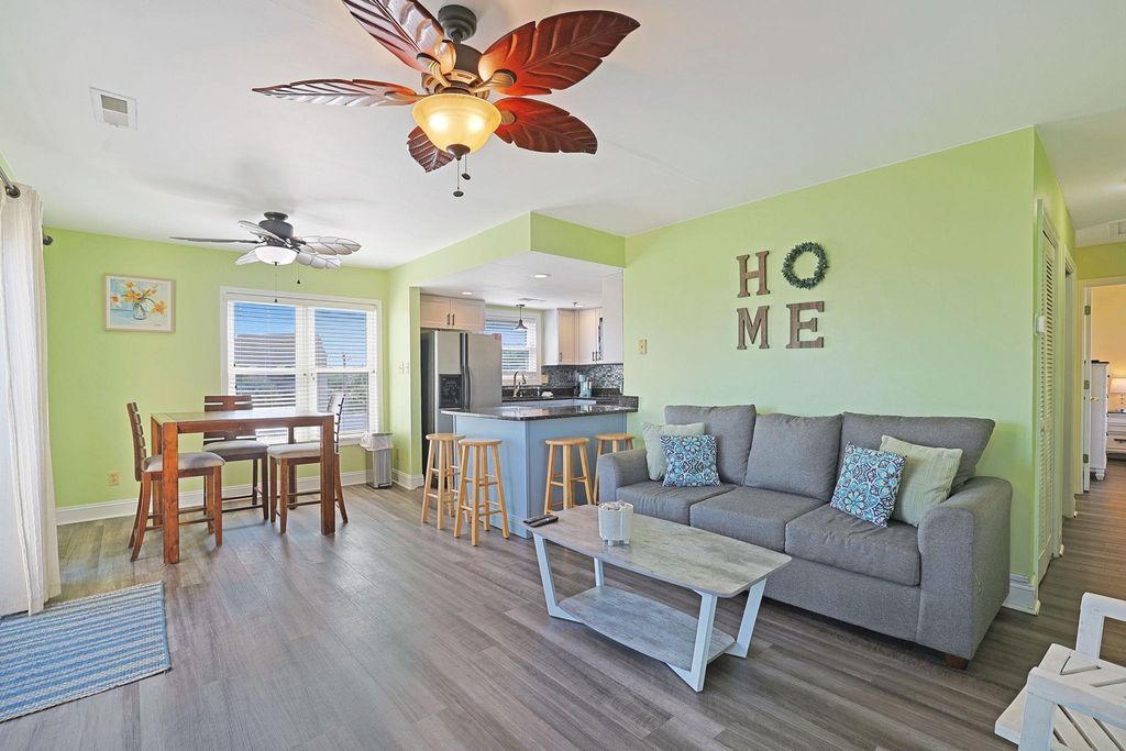 4314 S Ocean Blvd Apt D1, North Myrtle Beach, SC 29582 — photo 2