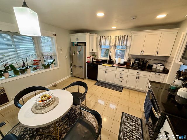 64 Hickory Street, Bridgeport, CT 06610