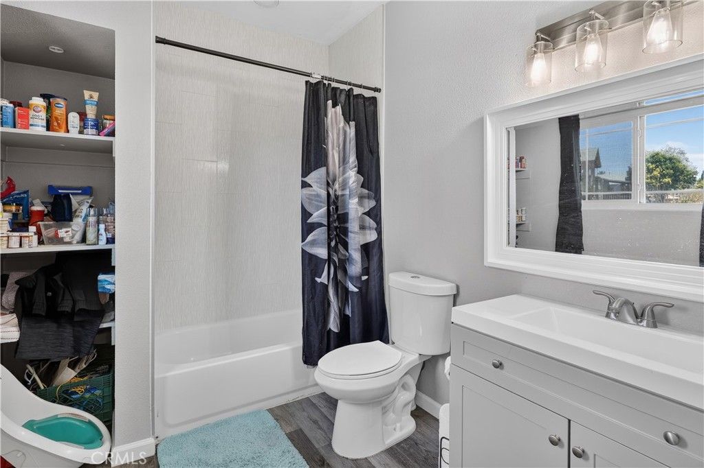 Image 17 of property listing at 1565 E Santa Fe, Merced, CA 95340
