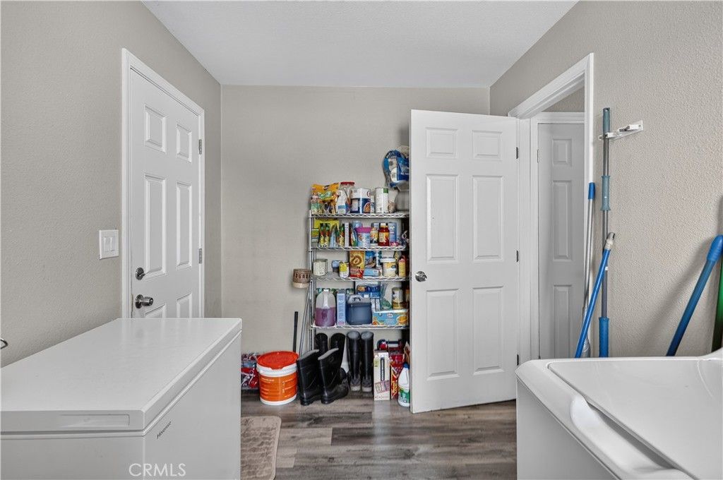 Image 19 of property listing at 1565 E Santa Fe, Merced, CA 95340