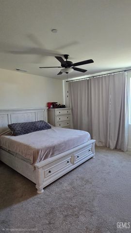 9007 Miranda Garden Street, Bakersfield, CA 93311
