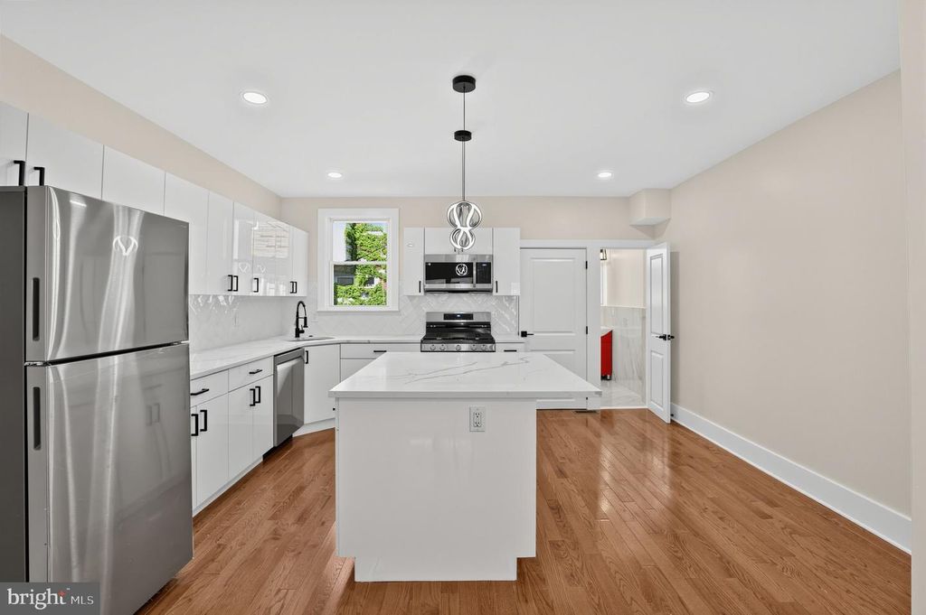 1524 S 30TH ST, PHILADELPHIA, PA 19146 — exterior