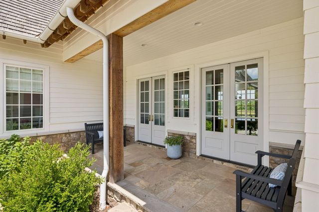 3580 Gray Ln, Thompsons Station, TN 37179