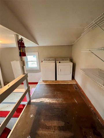 333 S 12th Street, Chariton, IA 50049