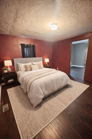 333 S 12th Street, Chariton, IA 50049