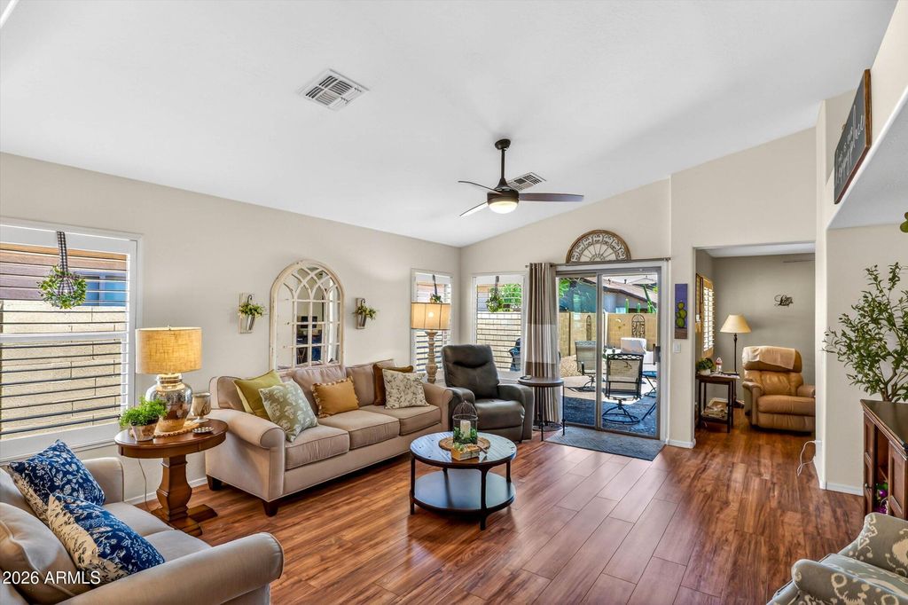 16209 W MAUNA LOA Lane, Surprise, AZ 85379 — photo 5