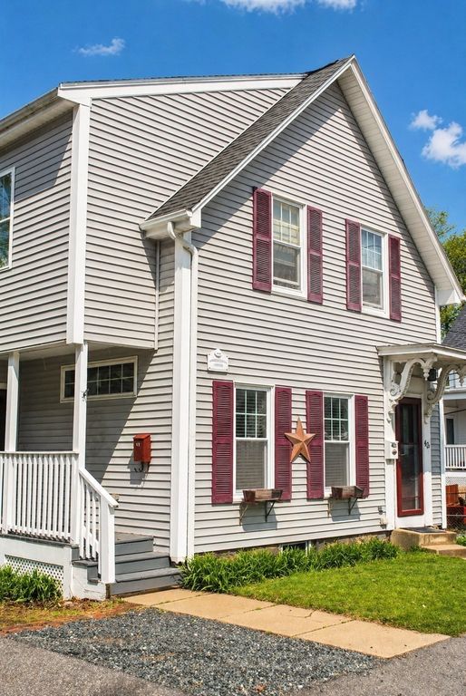 40 Wright St 2, Stoneham, MA 02180