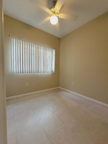 220 Crestwood Circle 102, Royal Palm Beach, FL 33411