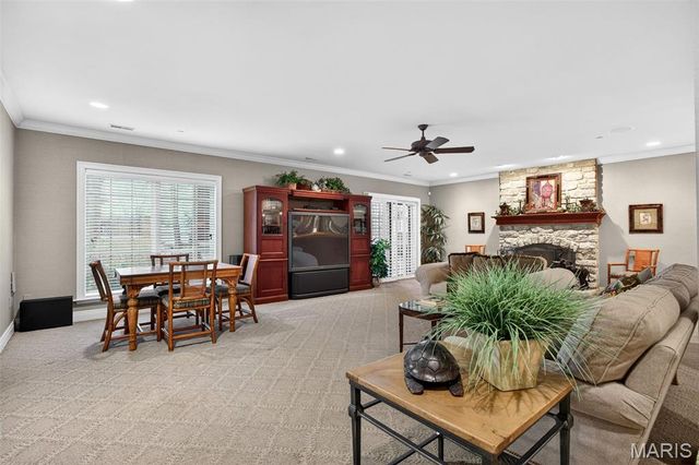 6 Upper Conway Lane, Chesterfield, MO 63017