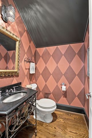11 Middleton Park Ln, Nashville, TN 37215