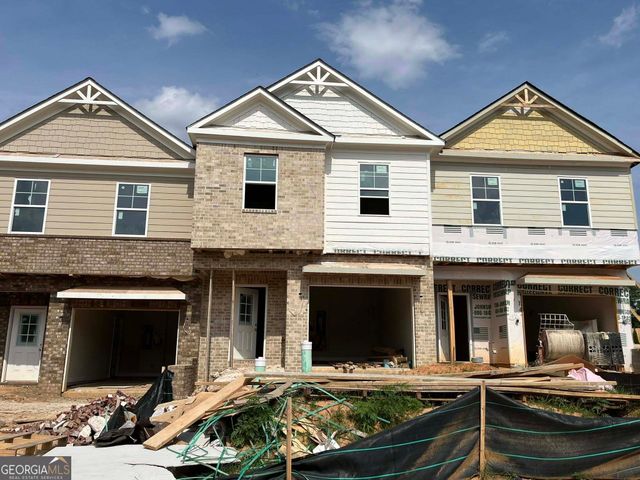 45 Creekside Commons Drive, Hoschton, GA 30548