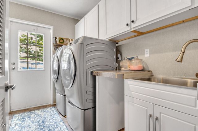385 Roaming Drive, Chuckey, TN 37641