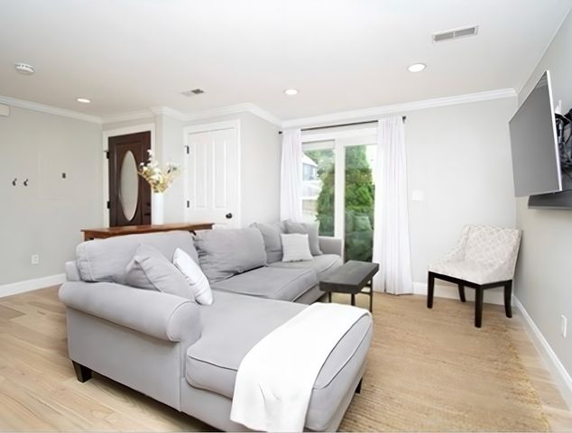 10 Symmes St 1, Boston, MA 02131