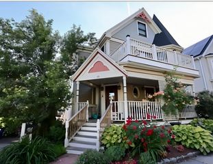 10 Symmes St 1, Boston, MA 02131