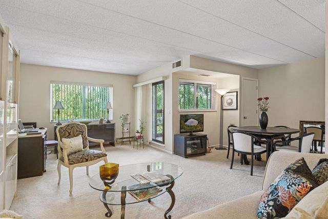 3320 Louisiana Avenue S 311, Saint Louis Park, MN 55426