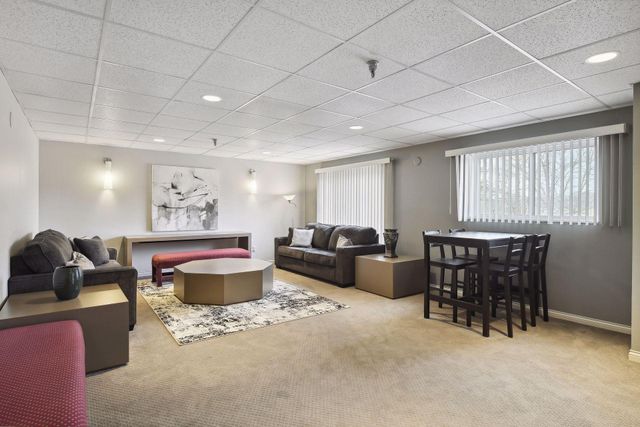 3320 Louisiana Avenue S 311, Saint Louis Park, MN 55426