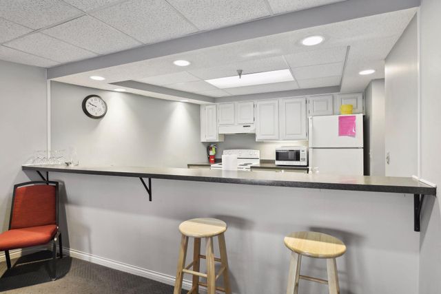 3320 Louisiana Avenue S 311, Saint Louis Park, MN 55426