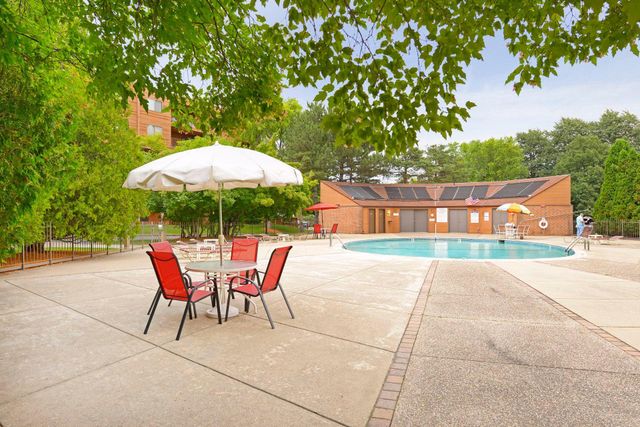 3320 Louisiana Avenue S 311, Saint Louis Park, MN 55426