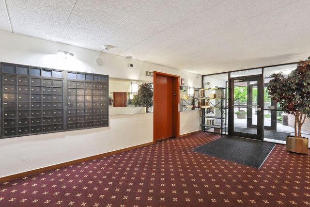 3320 Louisiana Avenue S 311, Saint Louis Park, MN 55426